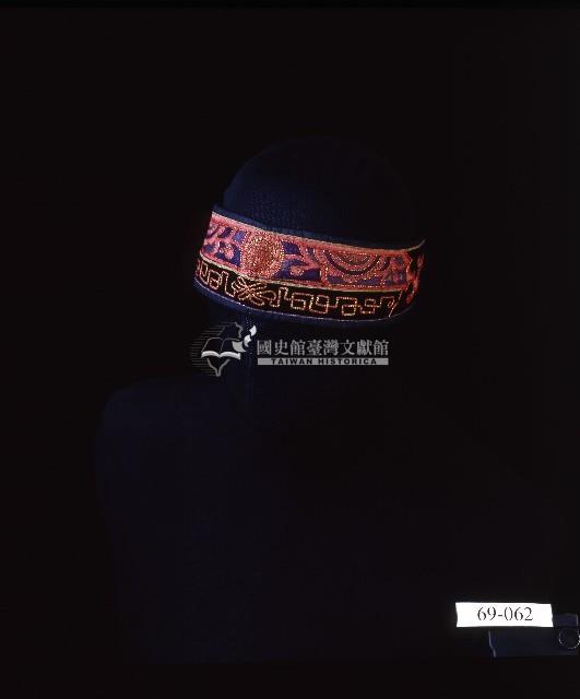 紅綢紫繡客家眉勒藏品圖，第2張