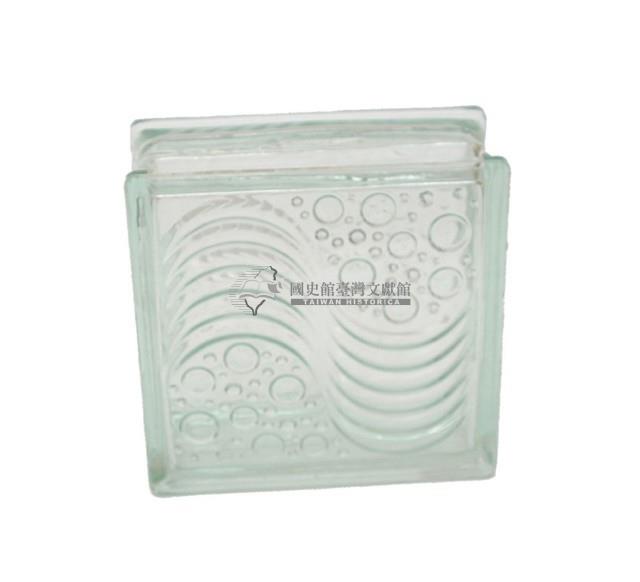 裝飾性半透明玻璃方型壁磚藏品圖，第2張