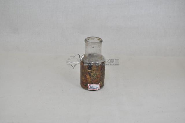 廣口短頸圓形玻璃藥瓶（二件有蓋、一件無蓋）藏品圖，第2張