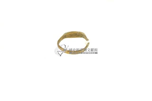賽夏族銅製戒環藏品圖，第2張