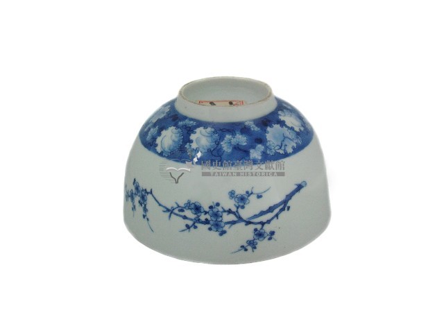 青花折枝梅花纏枝輪花紋碗藏品圖，第2張