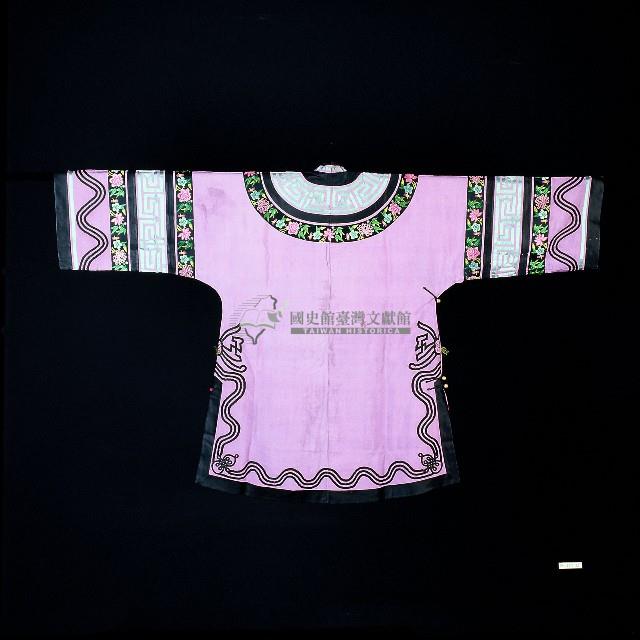 臺灣漢人族群女性大襟衫藏品圖，第2張
