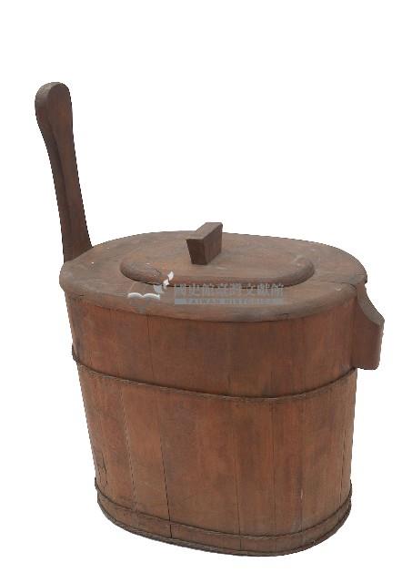 木製含蓋馬桶藏品圖，第2張