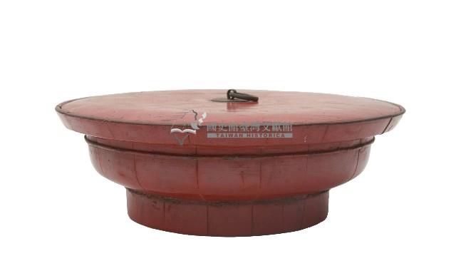 紅漆木製蓋盆藏品圖，第2張