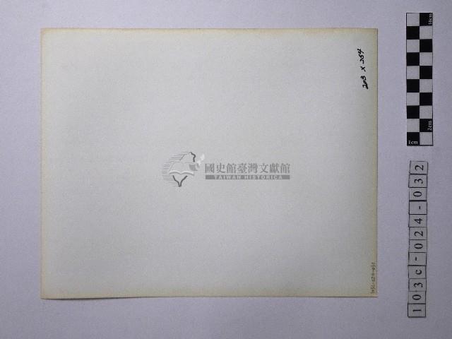 黃則修攝石雕飾藏品圖，第2張