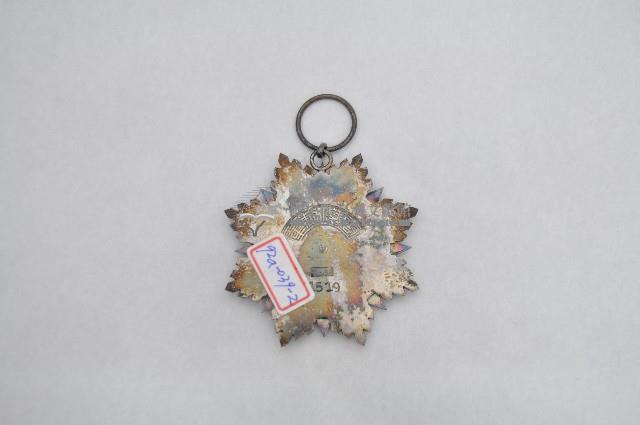 八等雲麾襟綬勳章藏品圖，第2張