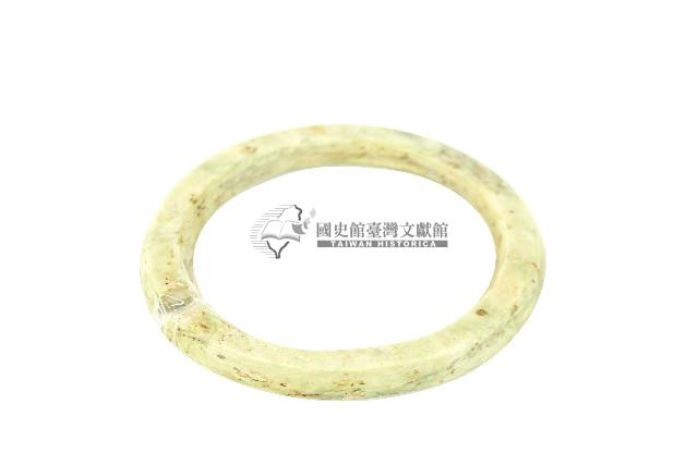 環狀玦型耳飾藏品圖，第2張