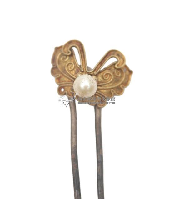 金屬製雕花鑲珠髮釵藏品圖，第2張