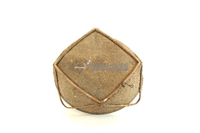 阿美族穀筐藏品圖，第2張