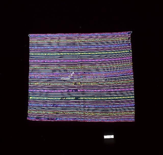 泰雅族披肩藏品圖，第2張