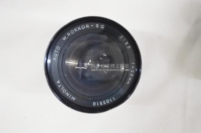 Minolta 28mm定焦鏡（含鏡頭套）藏品圖，第6張