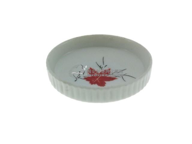 彩繪楓葉紋輪花形折腰瓷碟(多組)藏品圖，第7張