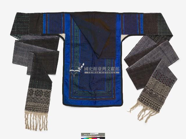 中國貞豐苗族女性服飾一套及寶藍色底刺繡背帶藏品圖，第3張
