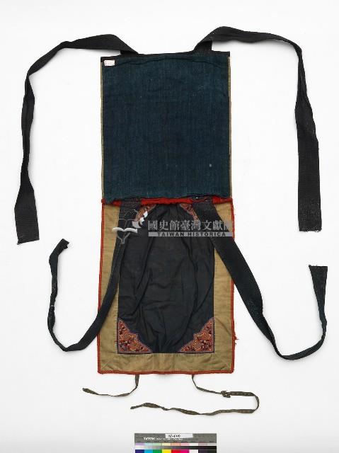 中國榕江侗族女性服裝一套藏品圖，第2張