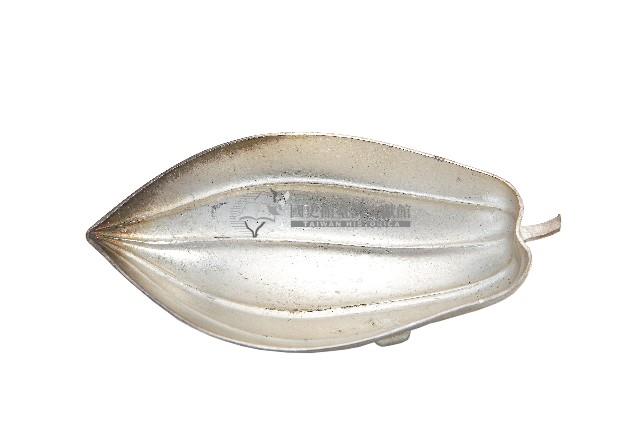 錦綾堂款銀製木瓜形皿藏品圖，第1張