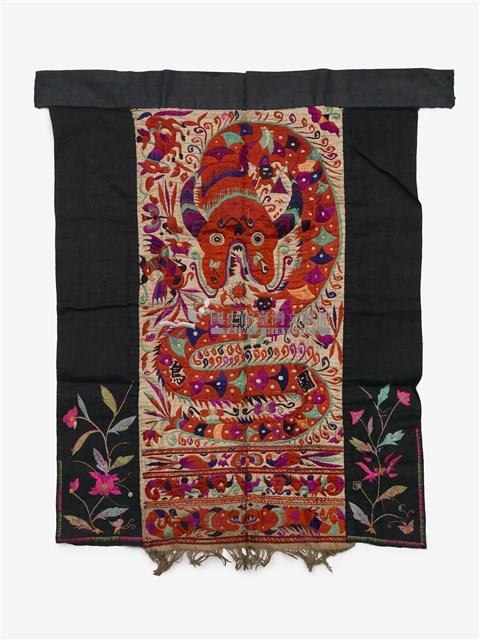 中國施洞苗族黑底夾織圍腰藏品圖，第1張