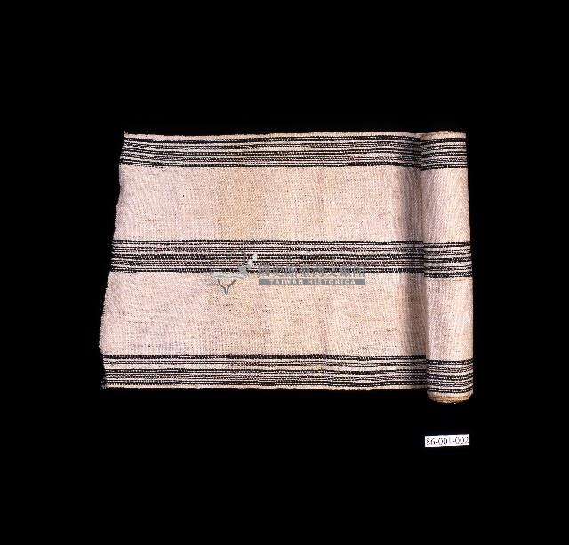 臺灣南投地區泰雅族蕃布藏品圖，第1張