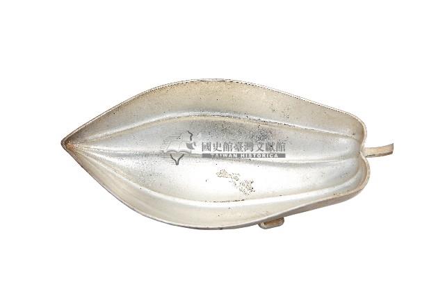 錦綾堂款銀製木瓜形皿藏品圖，第1張