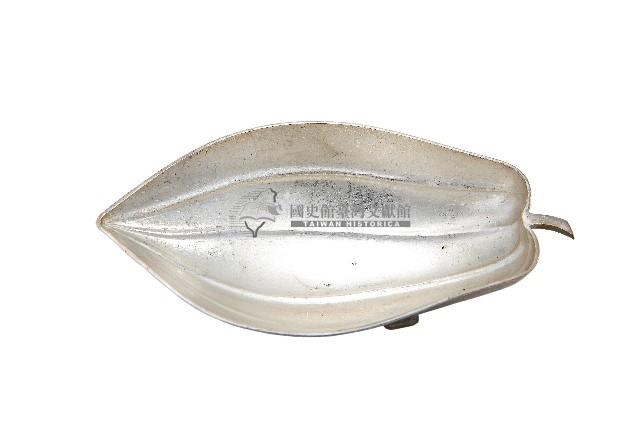 錦綾堂款銀製木瓜形皿藏品圖，第1張