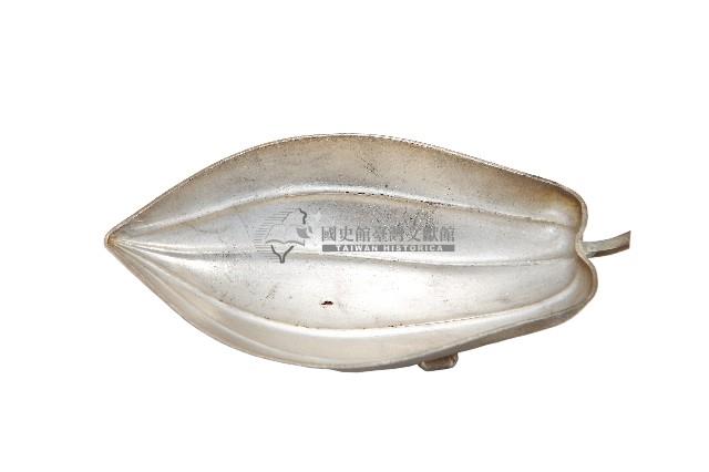 錦綾堂款銀製木瓜形皿藏品圖，第1張
