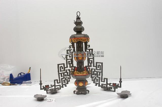 錫燭臺與杯組一組藏品圖，第1張