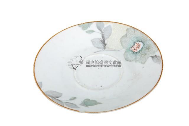 醬口印花彩繪折枝花卉紋瓷盤藏品圖，第1張