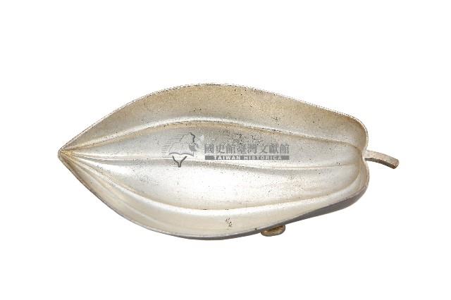 錦綾堂款銀製木瓜形皿藏品圖，第1張