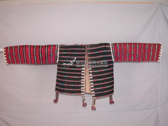 泰雅族線紋鈕扣裝飾長袖短上衣藏品圖，第1張