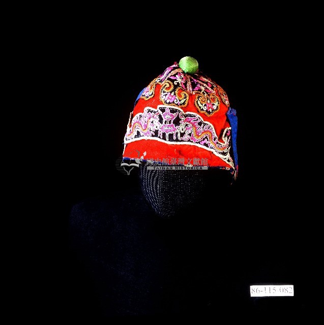 臺灣漢人族群童帽藏品圖，第1張