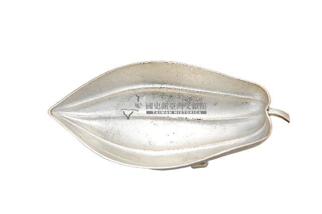 錦綾堂款銀製木瓜形皿藏品圖，第1張
