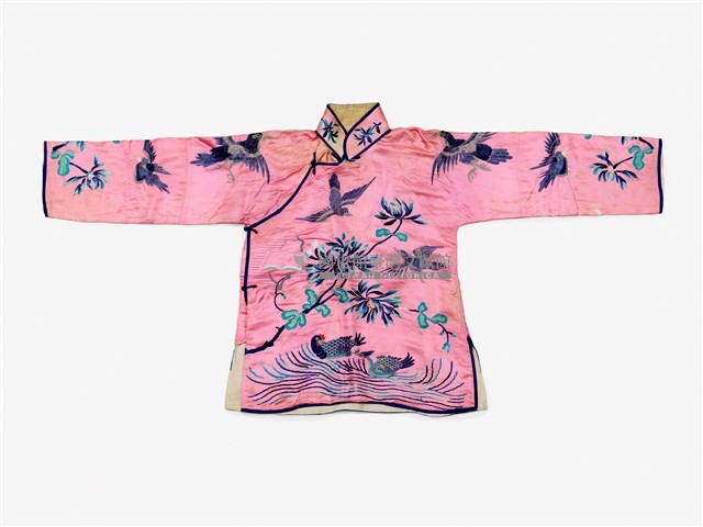 粉紅色花鳥紋上衣戲服藏品圖，第1張
