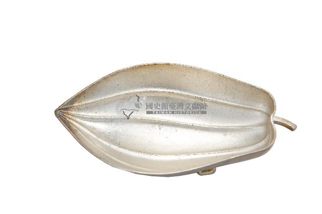 錦綾堂款銀製木瓜形皿藏品圖，第1張