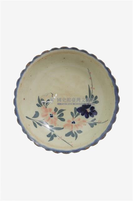 釉上彩折枝花卉紋缽藏品圖，第1張