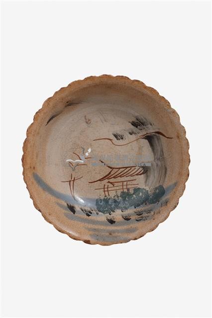 釉上彩山水樓臺紋蓮瓣型缽藏品圖，第1張