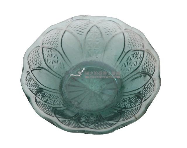 淡綠色蓮瓣印紋玻璃花口盆藏品圖，第2張