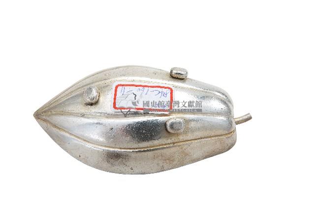 錦綾堂款銀製木瓜形皿藏品圖，第2張