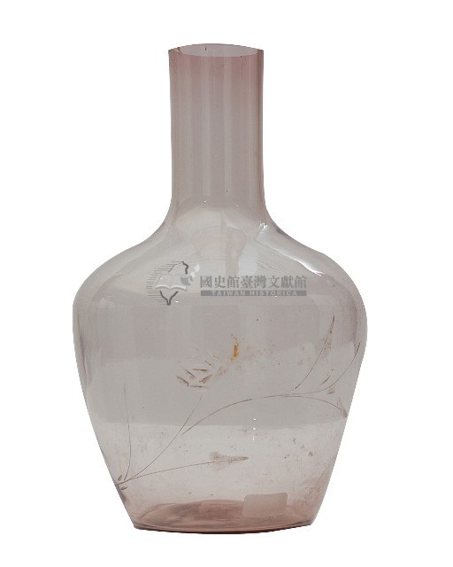 淡粉色纏枝花卉紋透明玻璃直頸瓶藏品圖，第2張