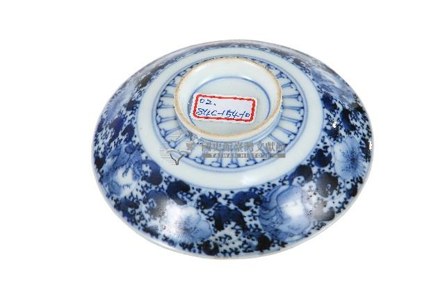 青花纏枝花卉開光山水花輪花紋碗藏品圖，第2張