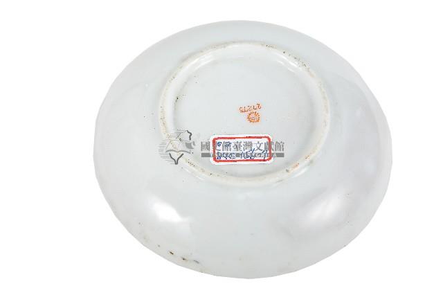 釉上彩繪山水屋舍紋盤藏品圖，第2張