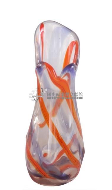 紅色螺旋紋透明玻璃花瓶藏品圖，第2張