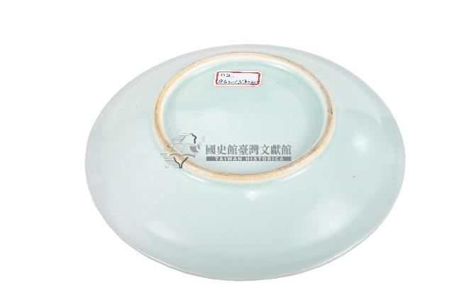 青花日本武士帽盔紋青白瓷盤藏品圖，第2張