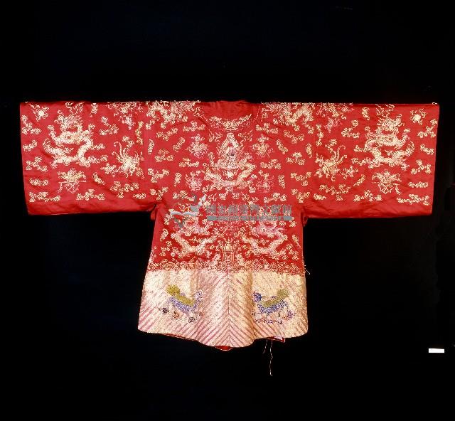 紅色寬袖吉祥繡樣新娘服藏品圖，第2張