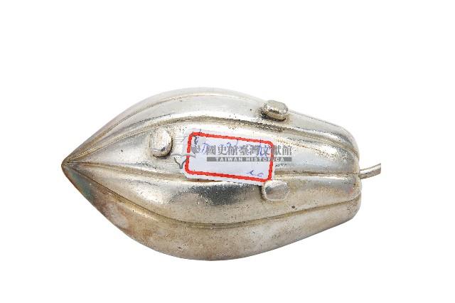 錦綾堂款銀製木瓜形皿藏品圖，第2張