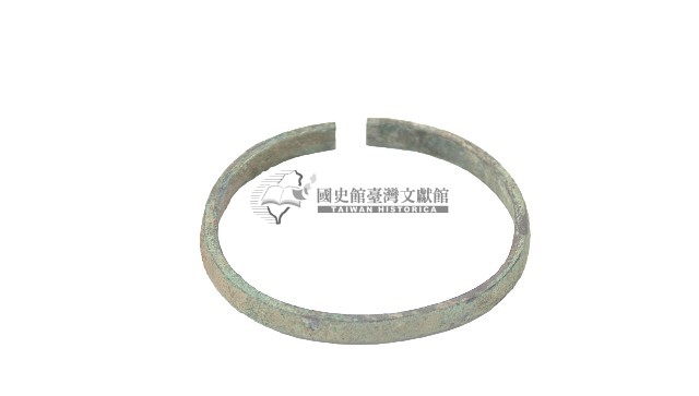 排灣族金屬製古銅環一對藏品圖，第2張