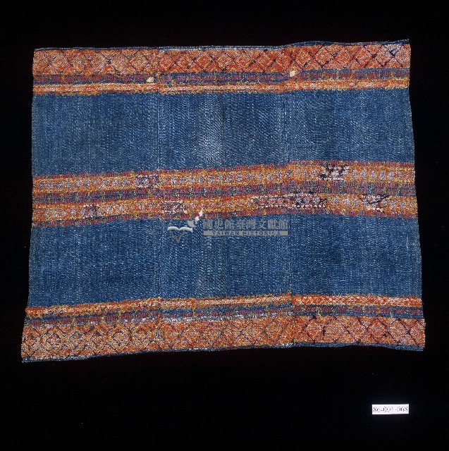排灣族藍色織品方巾藏品圖，第2張