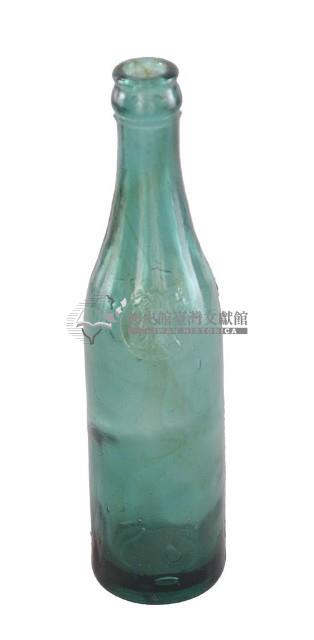 青綠色直頸透明玻璃瓶藏品圖，第2張