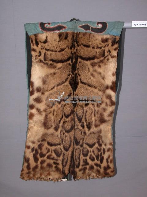 魯凱族男豹皮背心藏品圖，第2張