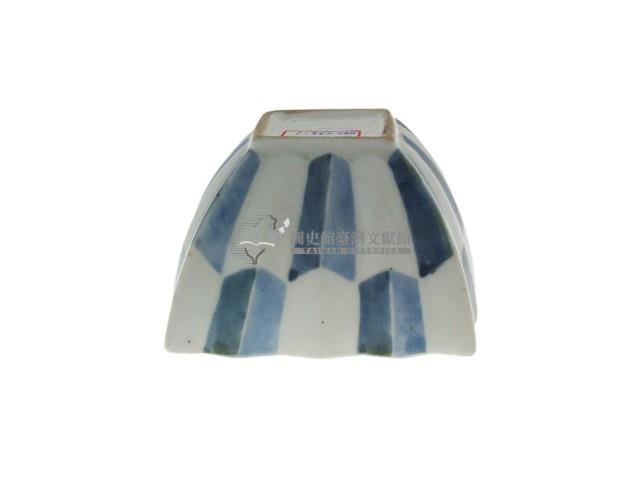 青花盾型紋鈁小型碗（多組）藏品圖，第2張