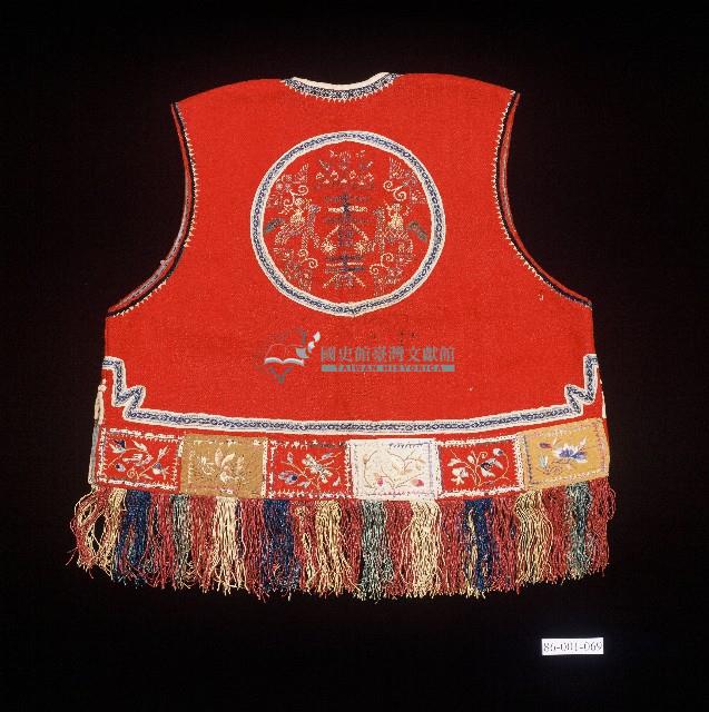 排灣族漢式鳳凰紋無袖上衣藏品圖，第2張