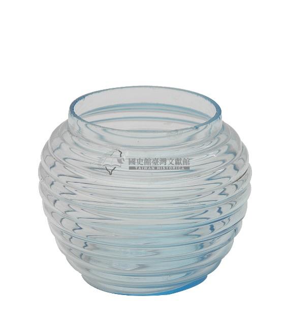 淡藍色玻璃小罐藏品圖，第2張